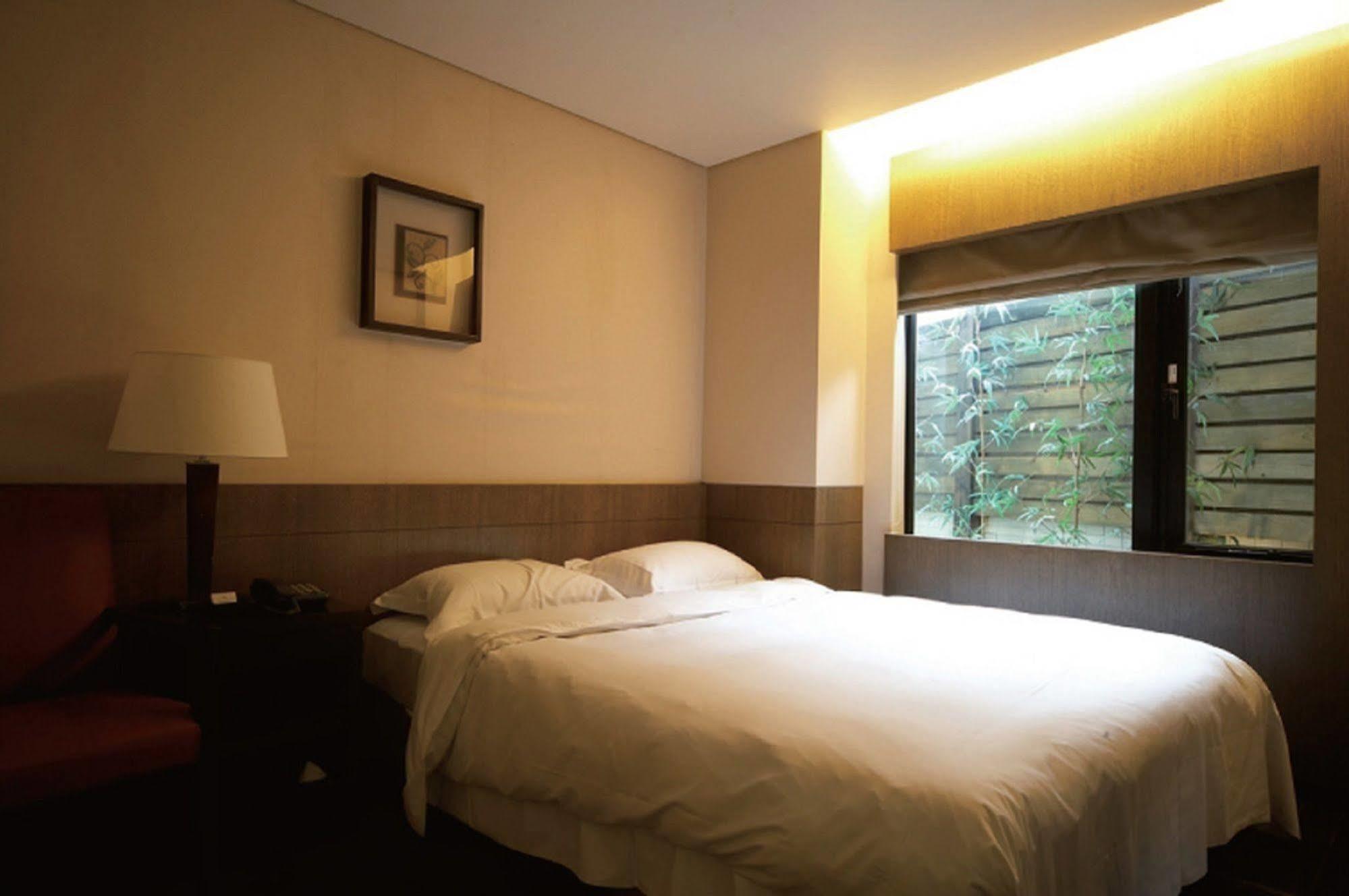 Spring City Resort Тайбэй Экстерьер фото